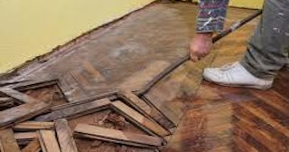 Демонтаж пола в квартире в Кандалакше - Стоимость от 524 рублей | Сварной-Кнд